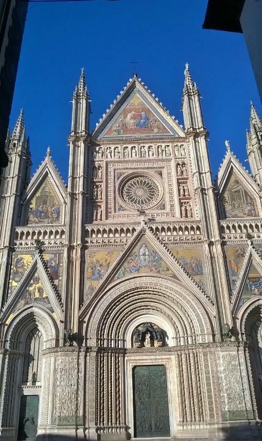 Appartamento Orvieto A Casa Di Giulio Buitenkant foto